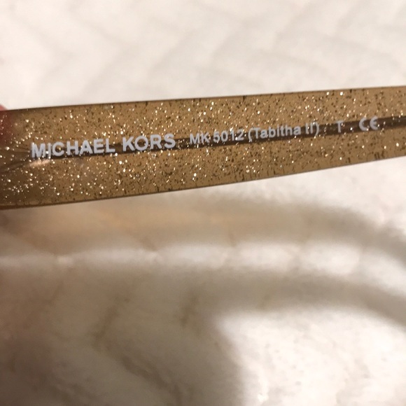 MICHAEL KORS SUNGLASSES - Picture 5 of 7